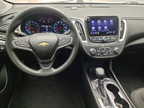 Used 2023 Chevrolet Malibu LS FWD image 22