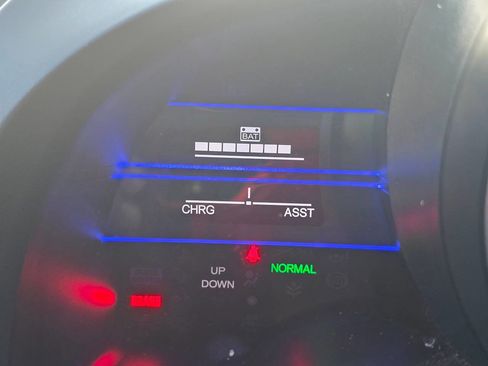 Used 2011 Honda CR-Z image 39