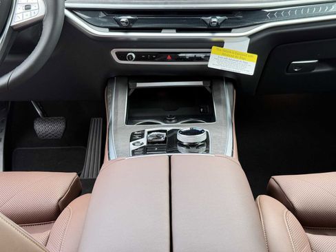 New 2026 BMW X7 xDrive40i w/ Executive Package image 13