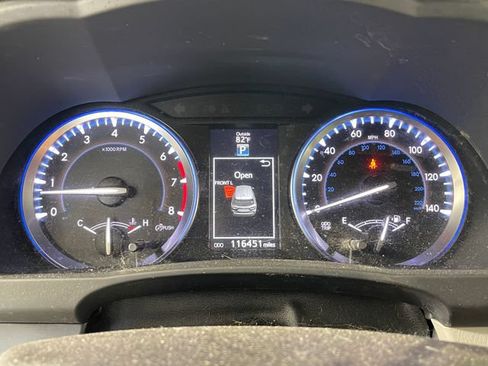 Used 2016 Toyota Highlander XLE AWD/4WD image 5