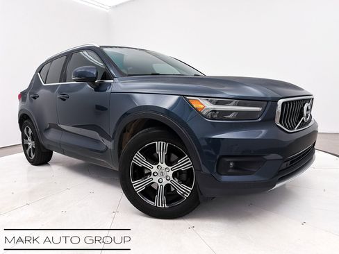 Used 2021 Volvo XC40 T5 Inscription w/ Advanced Package image 1