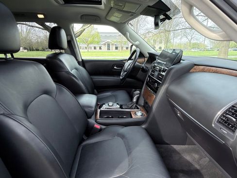 Used 2021 Nissan Armada SL w/ Captain's Chairs Package AWD/4WD image 30