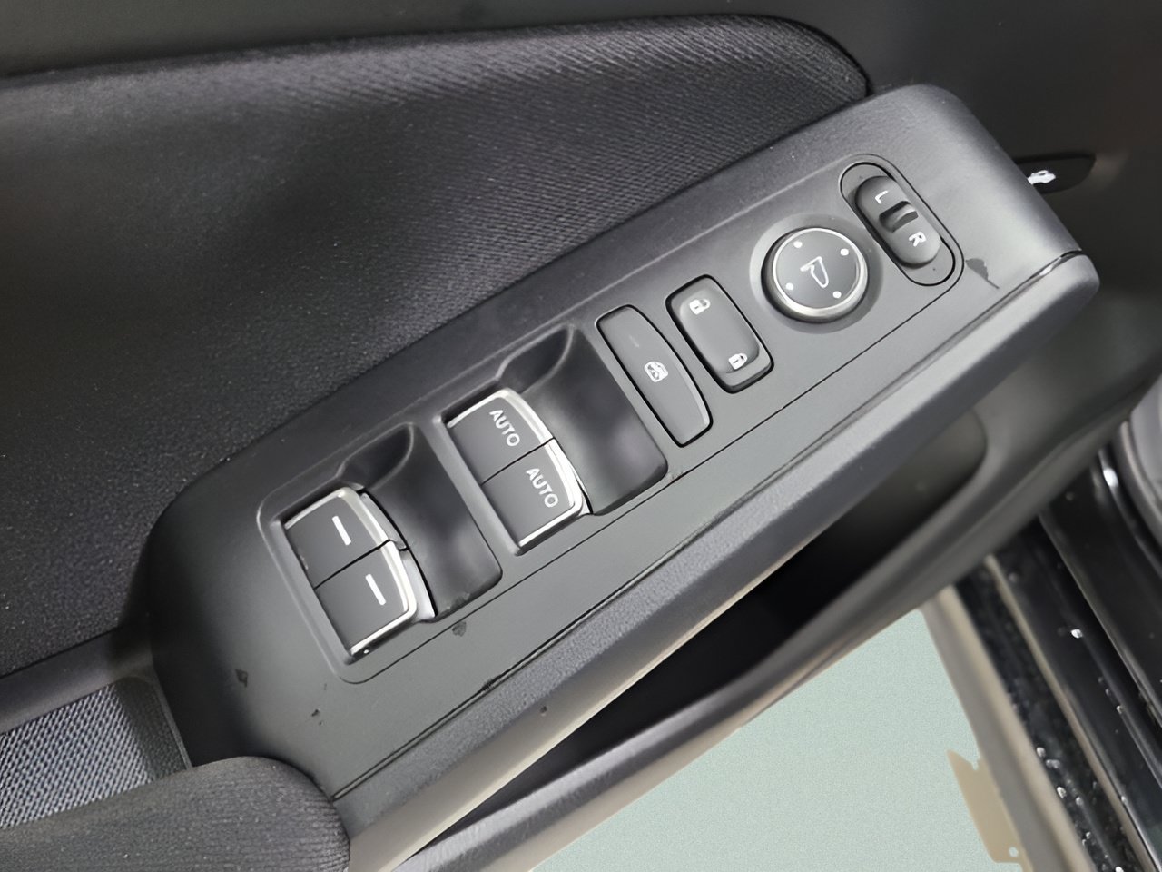 Used 2025 Honda Civic Sport image 20