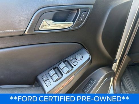 Used 2020 Chevrolet Tahoe Premier RWD image 18