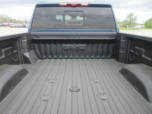 New 2026 GMC Sierra 3500 Denali w/ Denali Reserve Package AWD/4WD image 7
