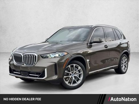Used 2024 BMW X5 xDrive50e w/ Executive Package AWD/4WD image 1