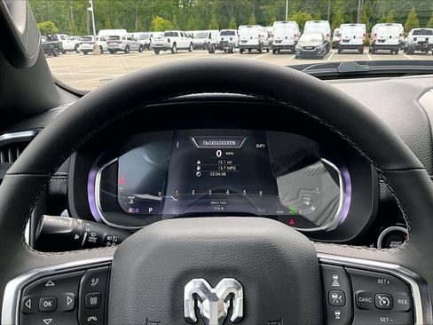 New 2026 RAM 1500 Laramie AWD/4WD image 11