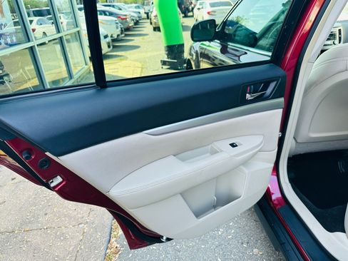 Used 2014 Subaru Outback 2.5i image 19