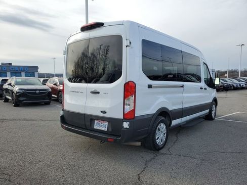 Used 2023 Ford Transit 350 XLT image 4