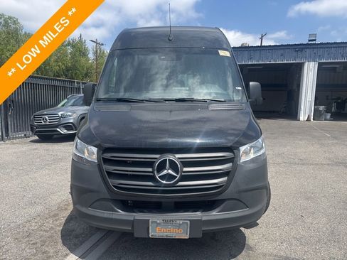 Used 2023 Mercedes-Benz Sprinter 2500 w/ Acoustic Package image 1
