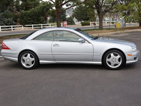 Used 2002 Mercedes-Benz CL 55 AMG image 3