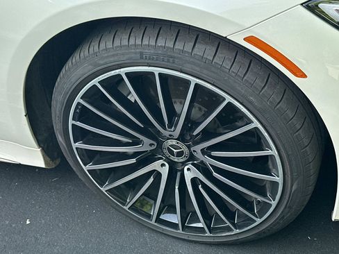 Used 2023 Mercedes-Benz S 580 4MATIC Sedan image 5