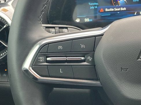 Used 2025 Chevrolet Equinox LT FWD image 14
