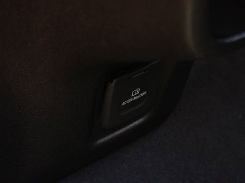 Certified 2021 Chevrolet Equinox Premier w/ Redline Edition image 47