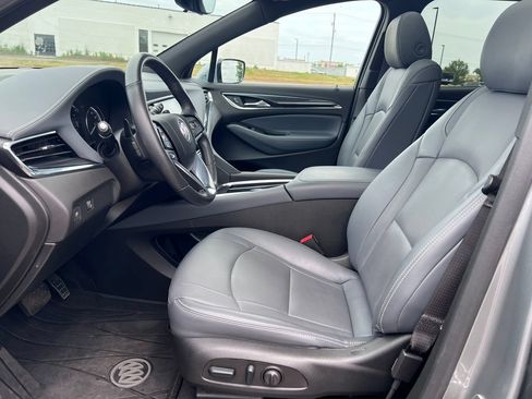 Used 2024 Buick Enclave Essence w/ Experience Buick Package AWD/4WD image 3