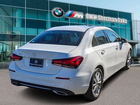 Used 2022 Mercedes-Benz A 220 image 4