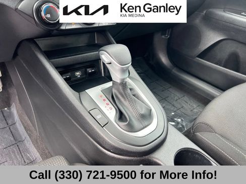 Certified 2023 Kia Forte LXS FWD image 35