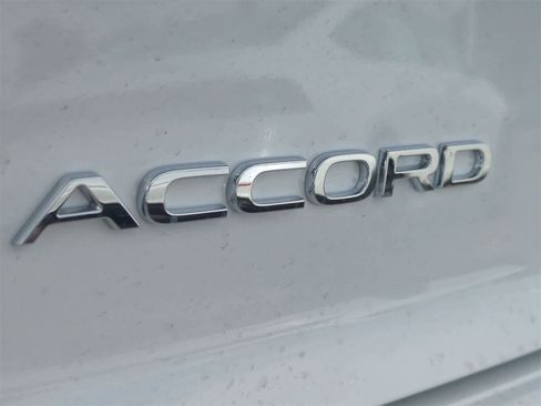 New 2025 Honda Accord SE image 13