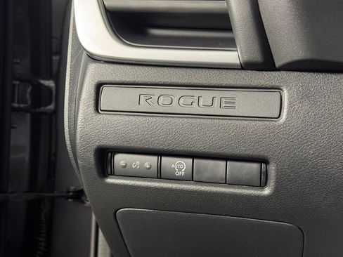 New 2026 Nissan Rogue S image 14