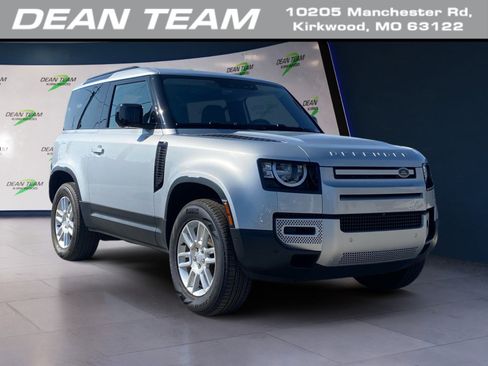 Used 2022 Land Rover Defender 90 S image 1