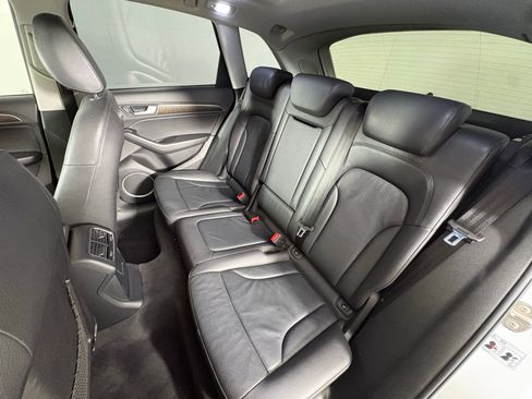 Used 2015 Audi Q5 2.0T Premium Plus w/ Technology Package AWD/4WD image 13
