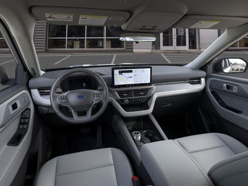 New 2026 Ford Explorer Active image 9