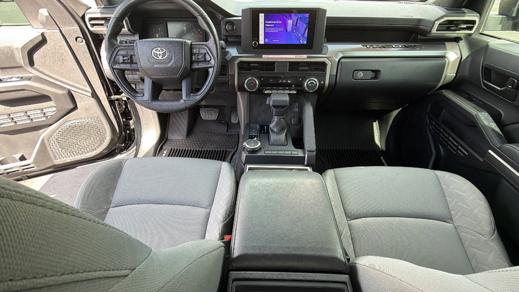 Certified 2025 Toyota Tacoma SR5 AWD/4WD image 26