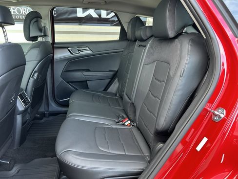 New 2026 Kia Sportage SX image 12