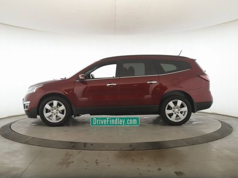 Used 2016 Chevrolet Traverse LT w/ Style and Technology Package image 9