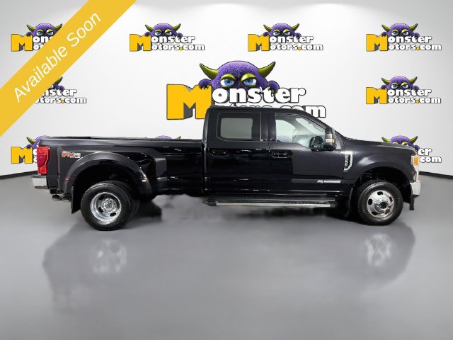 Used 2022 Ford F350 Lariat w/ Lariat Ultimate Package AWD/4WD image 4