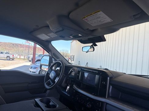 Used 2021 Ford F350 XLT w/ XLT Value Package AWD/4WD image 15