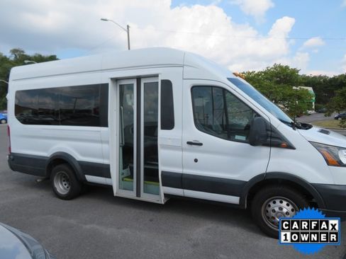 Used 2019 Ford Transit 350 XL image 2