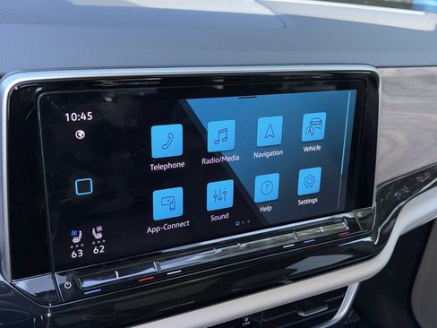 Certified 2026 Volkswagen Atlas SE w/ Panoramic Sunroof Package FWD image 16
