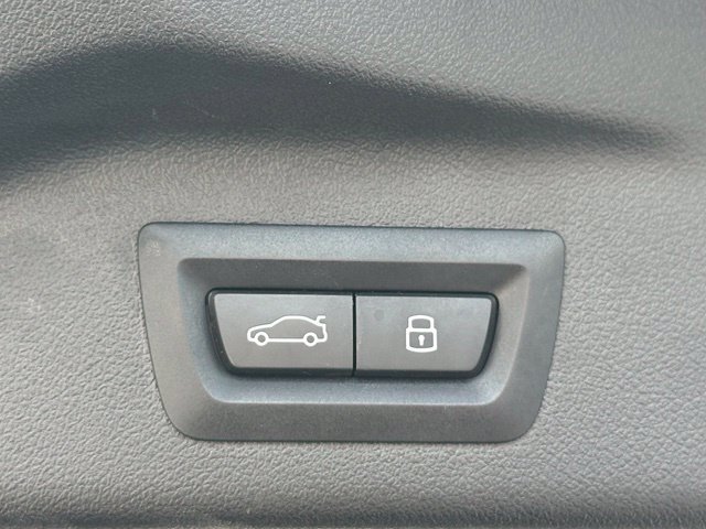 Certified 2025 BMW X7 xDrive40i AWD/4WD image 40