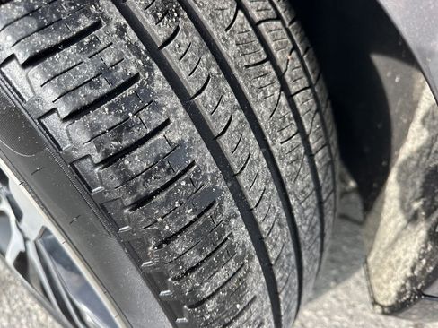 Used 2021 Land Rover Range Rover Sport HSE Silver Edition image 35