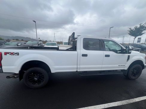 Used 2020 Ford F350 XLT w/ FX4 Off-Road Package AWD/4WD image 7