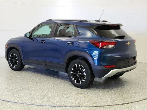 Used 2021 Chevrolet TrailBlazer LT w/ Convenience Package FWD image 5