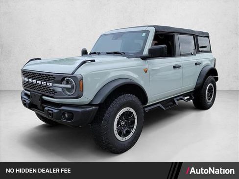 Used 2022 Ford Bronco Badlands w/ Sasquatch Package AWD/4WD image 1