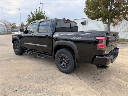 New 2026 Nissan Frontier PRO-4X image 3