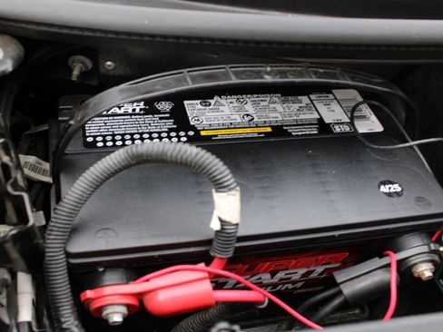 Used 2000 Chevrolet Corvette w/ Memory Pkg image 38