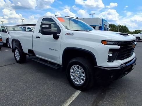Certified 2025 Chevrolet Silverado 3500 W/T w/ WT Convenience Package AWD/4WD image 2