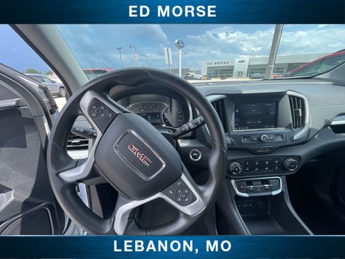 Certified 2024 GMC Terrain SLE FWD image 11