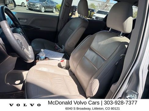 Used 2016 Toyota Sienna XLE Premium AWD/4WD image 8