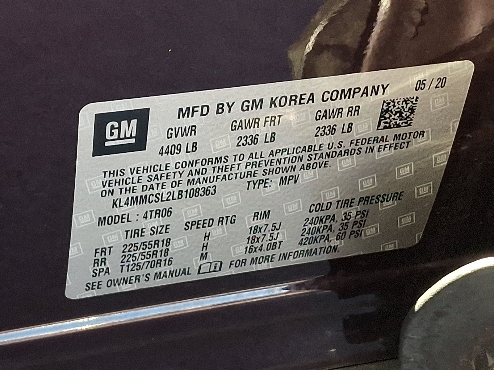 Used 2020 Buick Encore GX Preferred w/ Cold Weather Comfort Package AWD/4WD image 28