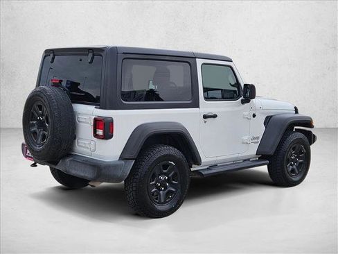 Used 2021 Jeep Wrangler Sport image 5