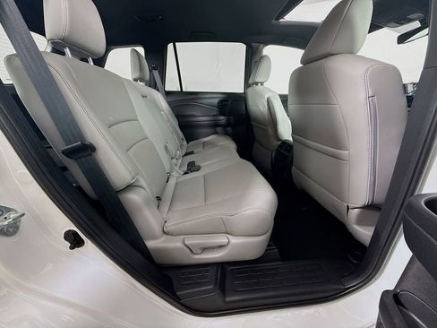 Certified 2023 Honda Passport EX-L image 25