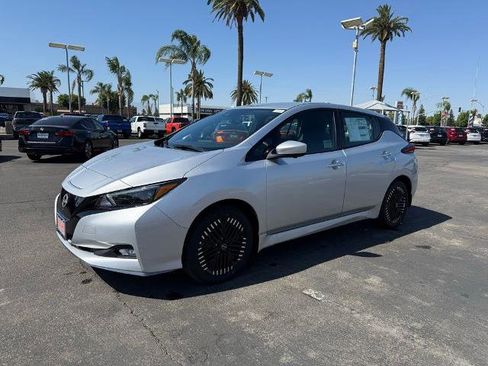 New 2025 Nissan Leaf SV Plus image 3