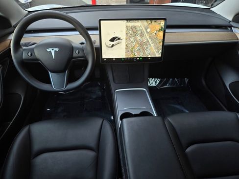 Used 2023 Tesla Model 3 Standard Range RWD image 14