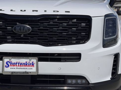 Used 2021 Kia Telluride SX w/ SX Prestige Package image 8