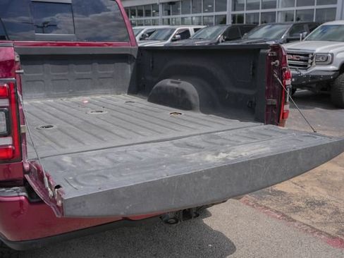 Used 2020 RAM 2500 Laramie w/ Night Edition AWD/4WD image 12